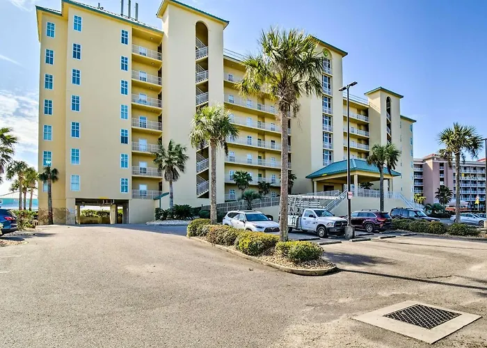 Gulf Shores Condo With Pool View Walk To Beach!