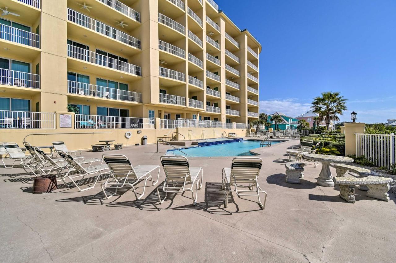 With Pool View Walk To Beach! * Gulf Shores