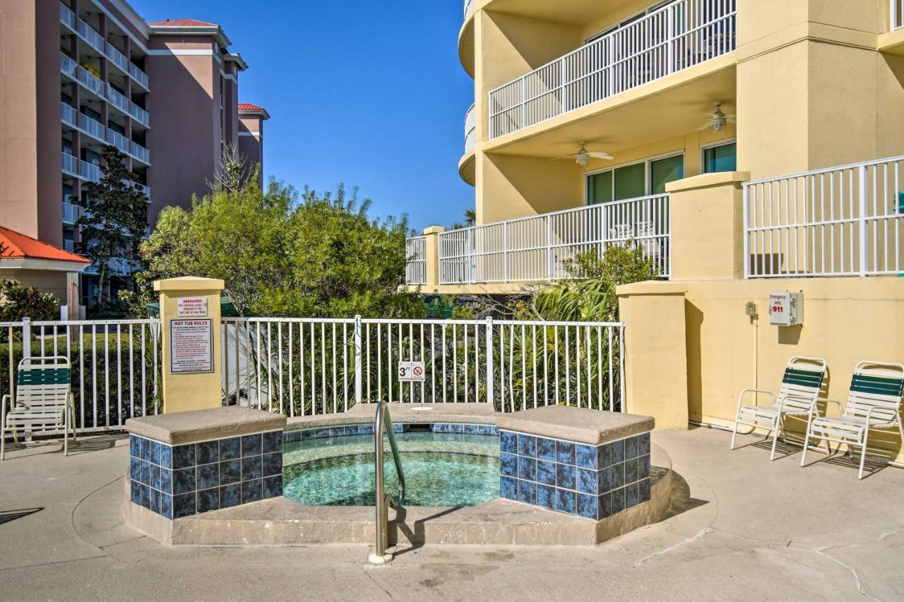 With Pool View Walk To Beach!